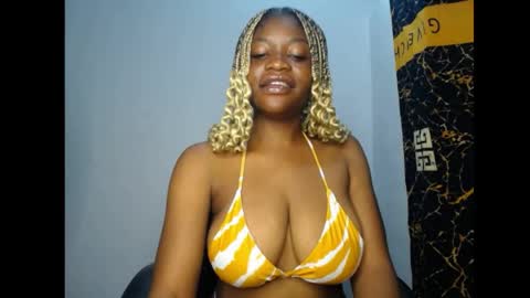 Snapshot of bellababy7 chatting on 8, 5, 2026 bella online show from 8, 5, 2026