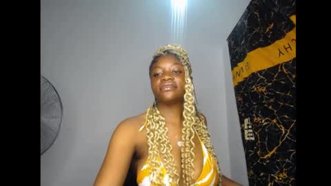Snapshot of bellababy7 chatting on 1, 6, 2026 bella online show from 1, 6, 2026
