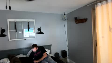 Snapshot of bellabeanz chatting on 2, 3, 2025 Roxy Rain online show from 2, 3, 2025