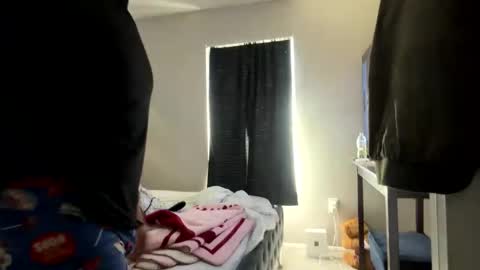 Snapshot of bellabeanz chatting on 15, 2, 2026 Roxy Rain online show from 15, 2, 2026