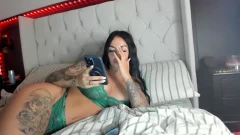 Snapshot of bellablackuk chatting on 28, 5, 2026 Bella Black online show from 28, 5, 2026