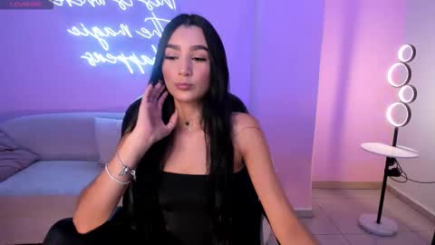  Bella C  online show from 17, 12, 2025