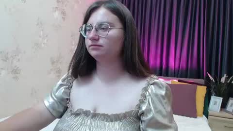 Anna online show from 7, 7, 2026