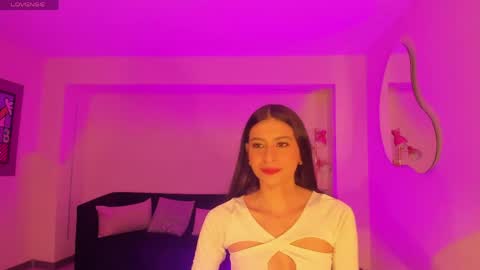 Bella online show from 23, 4, 2026