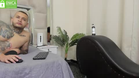 Snapshot of bellahot_387 chatting on 22, 2, 2025 BELLA online show from 22, 2, 2025