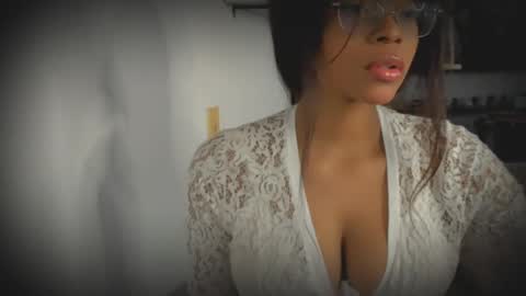 Snapshot of bellahproudly chatting on 8, 6, 2026 Bellah online show from 8, 6, 2026