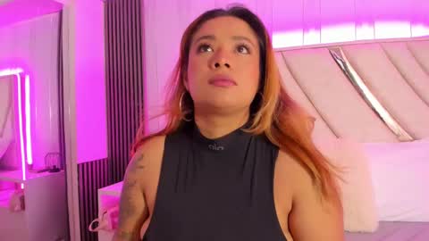 bellalumi online show from 18, 9, 2025