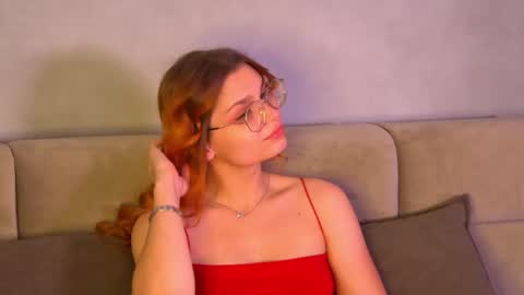 BellaMarebelle online show from 9, 10, 2025