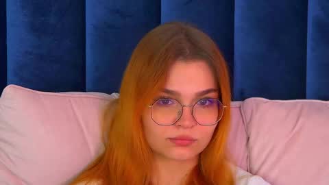 BellaMarebelle online show from 16, 10, 2025