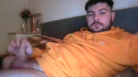 Snapshot of bellandballs chatting on 22, 12, 2024 bellandballs online show from 22, 12, 2024