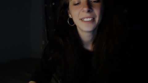 Snapshot of bellaqueen0701 chatting on 8, 2, 2025 bellaqueen0701 online show from 8, 2, 2025