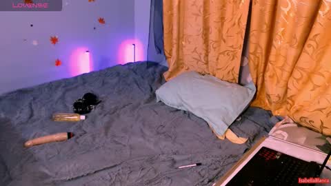 Snapshot of bellaqueen0701 chatting on 5, 11, 2025 bellaqueen0701 online show from 5, 11, 2025