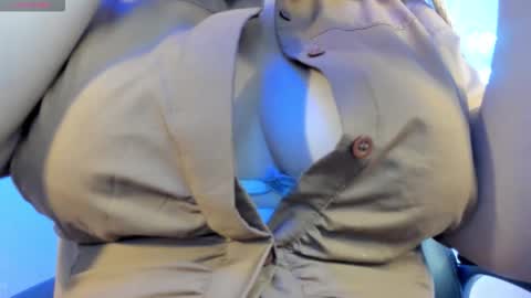  Bella Rose  online show from 15, 12, 2025