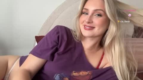 Isabella Ryder online show from 5, 6, 2026