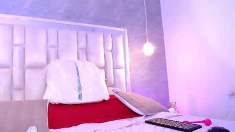 Snapshot of bellasanderrs chatting on 5, 3, 2026 BellaSanderrs online show from 5, 3, 2026