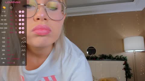 Bella online show from 12, 1, 2025