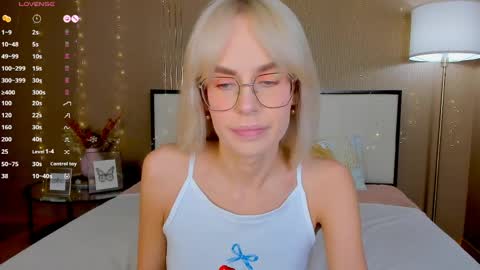 Bella online show from 19, 4, 2026