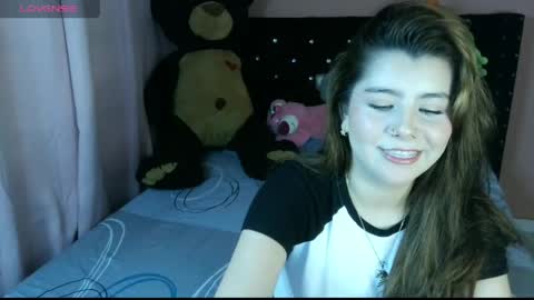 Snapshot of bellatrix_colen chatting on 20, 5, 2026 Aleja online show from 20, 5, 2026