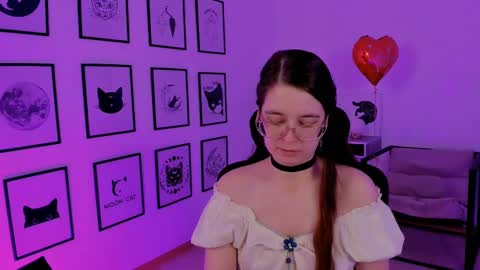 Bella. Ntmu online show from 15, 2, 2025