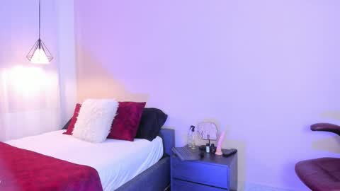 Bella Wild online show from 21, 2, 2026