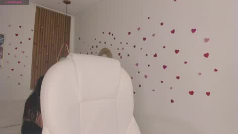 laukyubey             online show from 16, 4, 2026