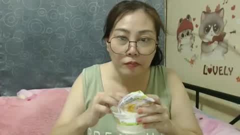 Snapshot of bellbabe chatting on 10, 3, 2025 Bella online show from 10, 3, 2025