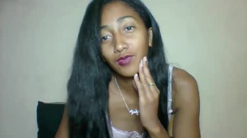 belle_annah online show from 25, 4, 2026