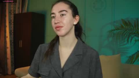 Snapshot of belle_via chatting on 21, 6, 2026 Bella online show from 21, 6, 2026
