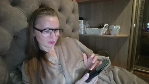 Snapshot of belleamiee chatting on 19, 10, 2025 Amelia online show from 19, 10, 2025