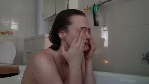 BELLE   online show from 4, 11, 2025