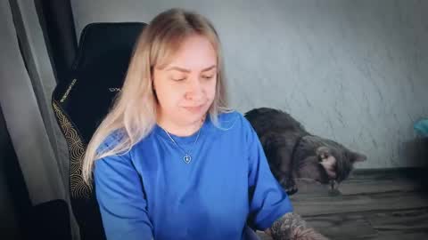Your Annabelle Wolf  online show from 6, 6, 2026