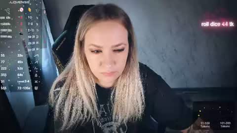 Your Annabelle Wolf  online show from 28, 7, 2026