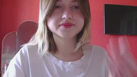 Snapshot of belovedmary chatting on 9, 5, 2026 belovedmary online show from 9, 5, 2026