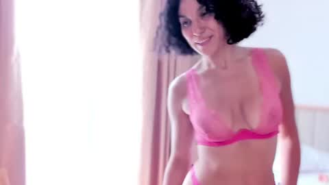 A girl from your  dreams online show from 11, 6, 2026
