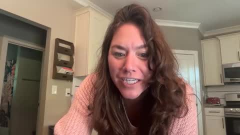 Snapshot of bendlikebecks chatting on 5, 5, 2026 bendlikebecks online show from 5, 5, 2026