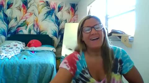 Becky online show from 7, 3, 2025