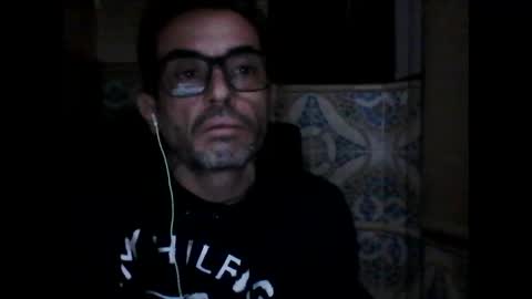 Snapshot of benidorm9 chatting on 17, 5, 2026 benidorm9 online show from 17, 5, 2026