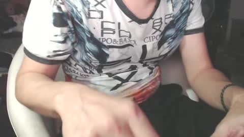 benijamin online show from 15, 12, 2024