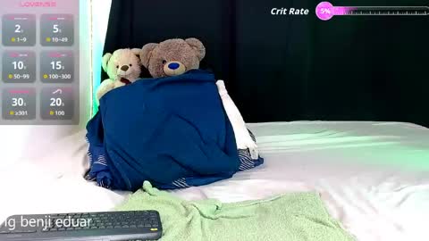 Snapshot of benji_hoter chatting on 22, 5, 2026 Benji Hoter online show from 22, 5, 2026