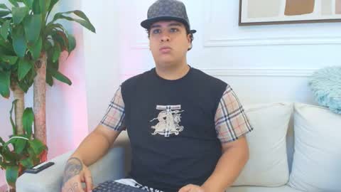 bennett_alejoo online show from 15, 12, 2025