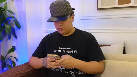 bennett_alejoo online show from 27, 3, 2026