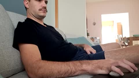 Snapshot of benoitgmx12 chatting on 14, 9, 2025 benoitgmx12 online show from 14, 9, 2025