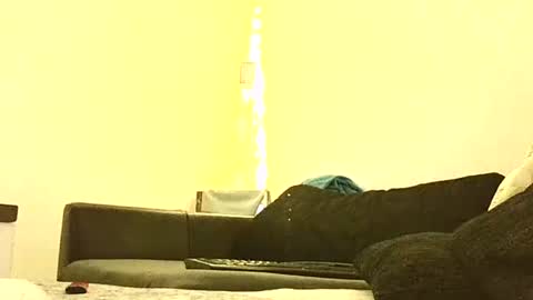 Benutzmich0800 online show from 5, 12, 2024