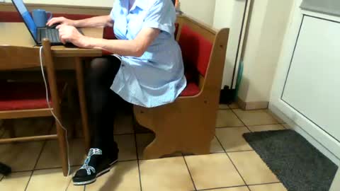 Bernadetanylon online show from 25, 6, 2026