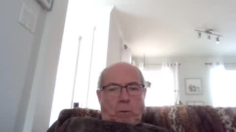 bernard1102 online show from 5, 2, 2025