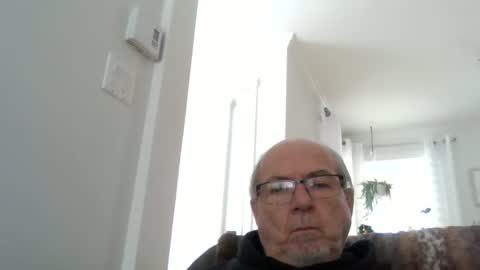 bernard1102 online show from 11, 3, 2025