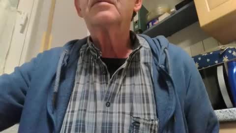 bernie6004 online show from 9, 3, 2026