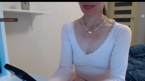 berry2024 online show from 9, 10, 2025