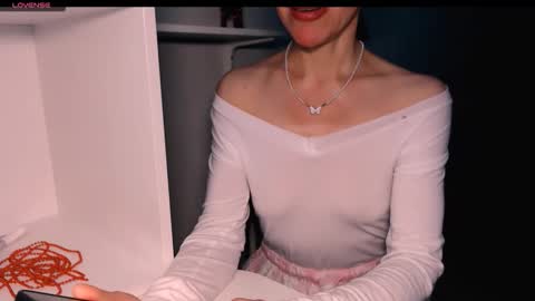 berry2024 online show from 11, 2, 2026