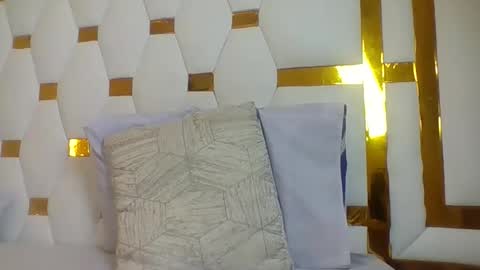 Snapshot of berryl8 chatting on 23, 11, 2025 berryl online show from 23, 11, 2025